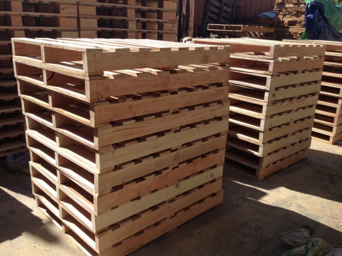 công ty sản xuất pallet gỗ tphcm